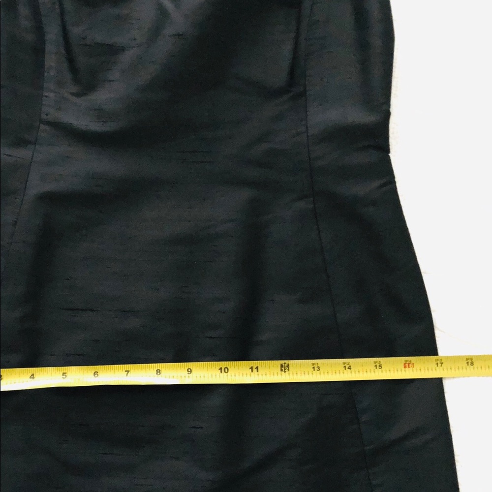 Ann Taylor Silk Black Sheath Drs w/ Scalloped Hem - Picture 7 of 7